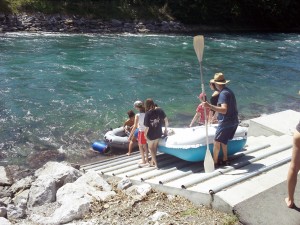 Aare Schlauchboottour - Einstieg Aare Schlauchboottour - Einstieg